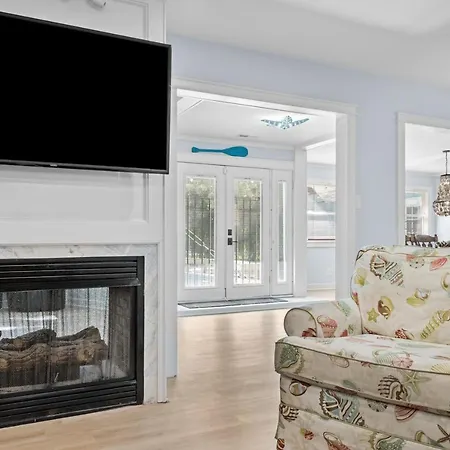 The Blue Lagoon Pine Knoll Shores Extérieur photo