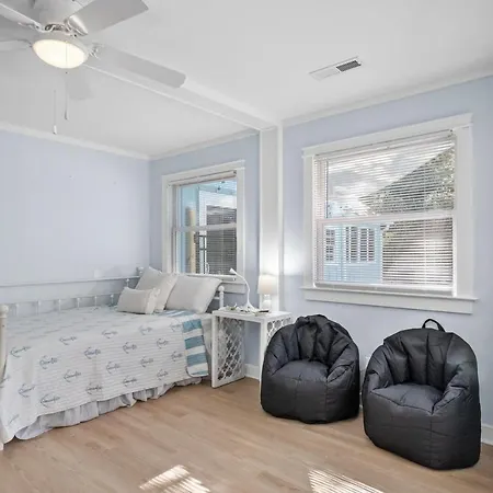The Blue Lagoon Pine Knoll Shores Extérieur photo